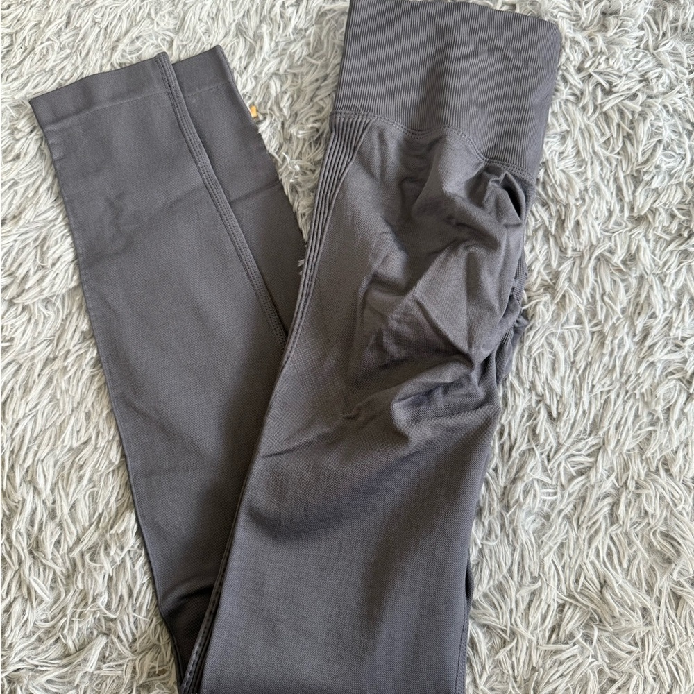 HALARA Charcoal Gray High-Waist Leggings